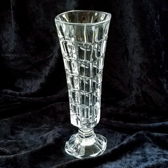 Cristal D'arques Other - Vintage Cristal D'arques Bud Vase